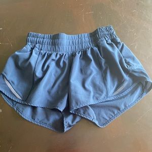 Lululemon hotty hot shorts size 2